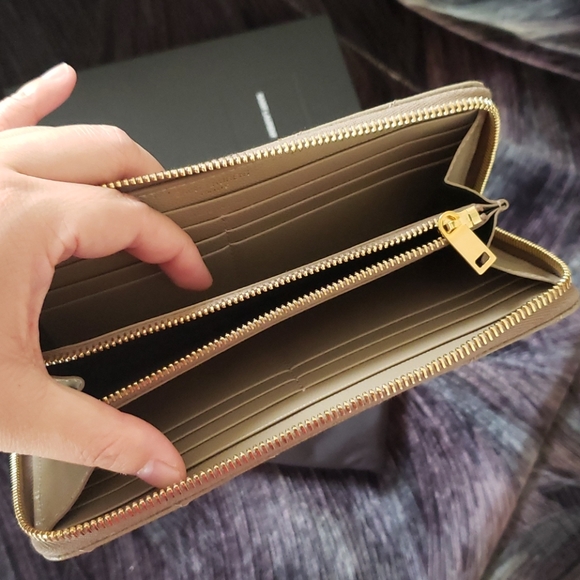 YSL zip around wallet in dusty grey - Picture 5 of 9